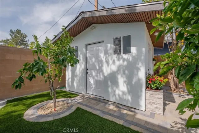 $1,750,000 | 1735 North Lima Street, Burbank, CA 91505