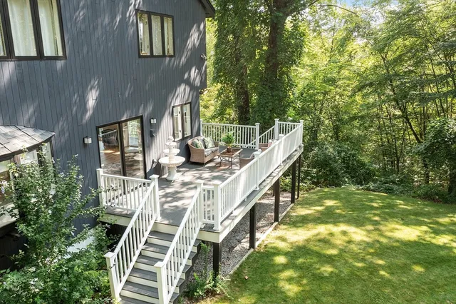 $815,000 | 7 Birch Hill Road, Pepperell, MA 01463