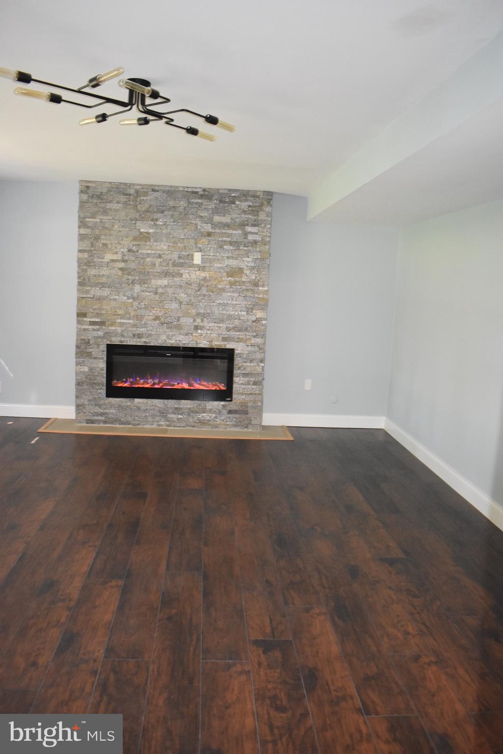 8822 Rising Sun Avenue Philadelphia, PA 19115 - Photo 11 of 34 Gallery Image 11