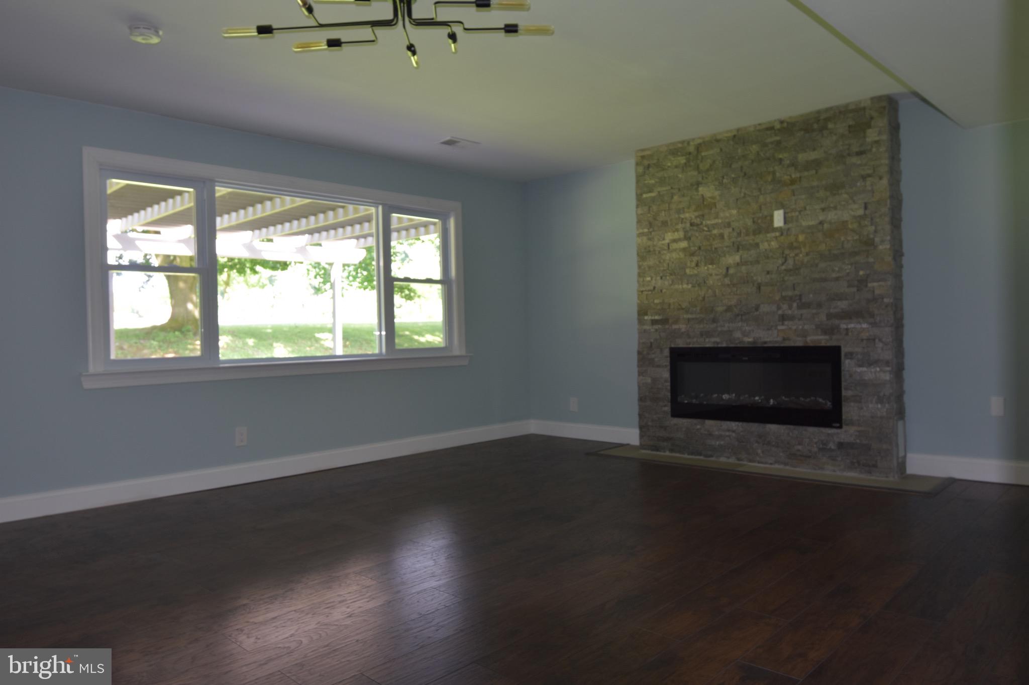 8822 Rising Sun Avenue Philadelphia, PA 19115 - Photo 12 of 34 Gallery Image 12
