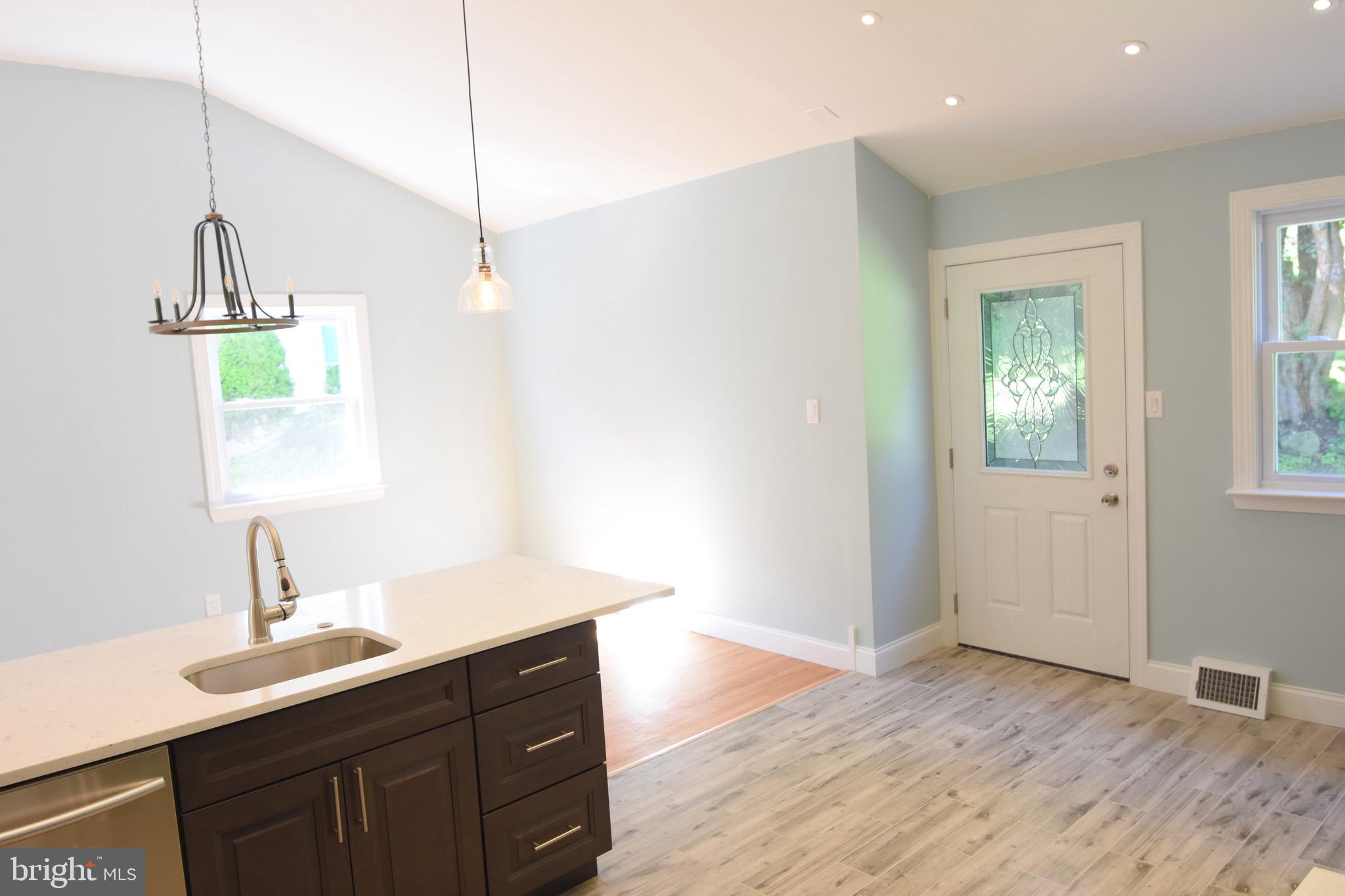 8822 Rising Sun Avenue Philadelphia, PA 19115 - Photo 4 of 34 Gallery Image 4