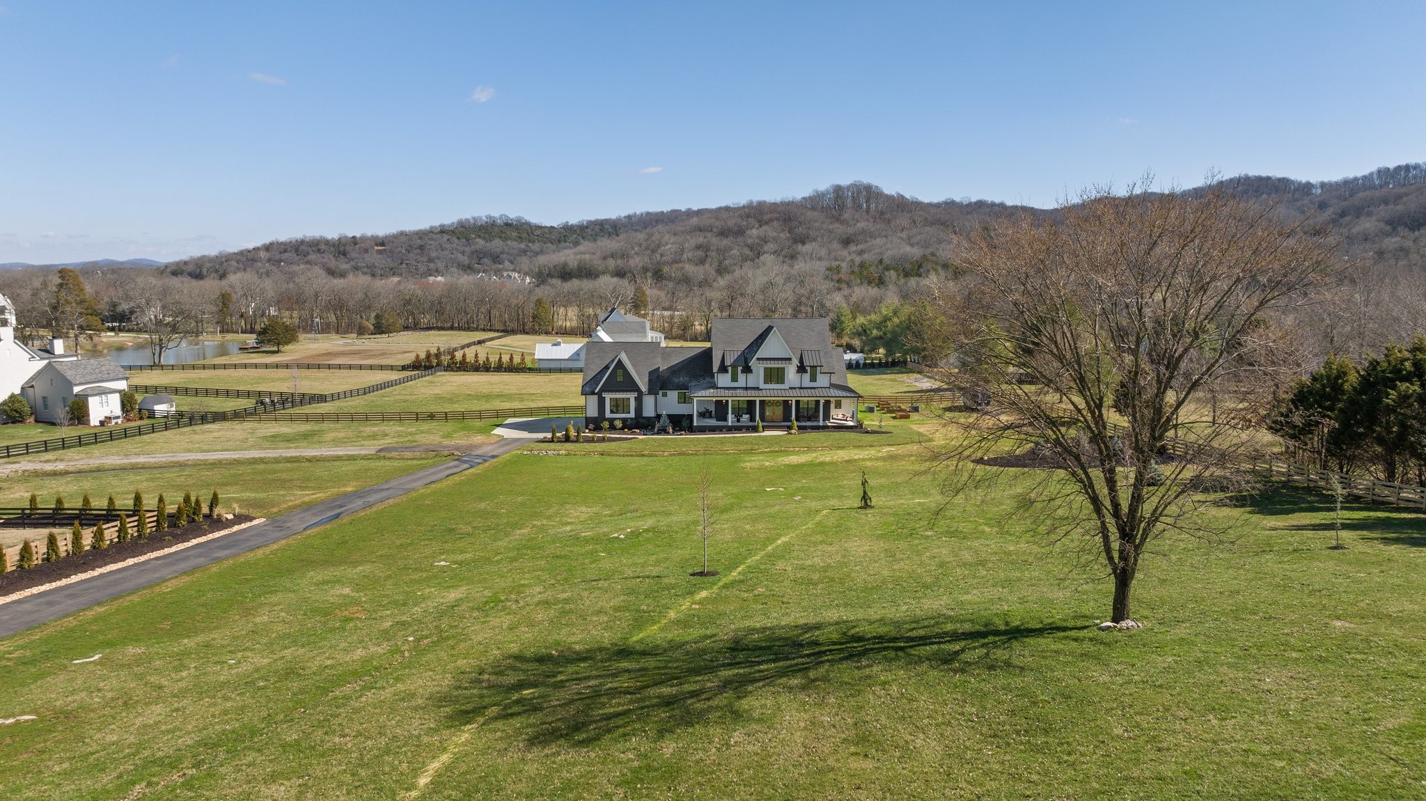 4334 Peytonsville-Trinity Road Franklin, TN 37064 - Photo 2 of 52