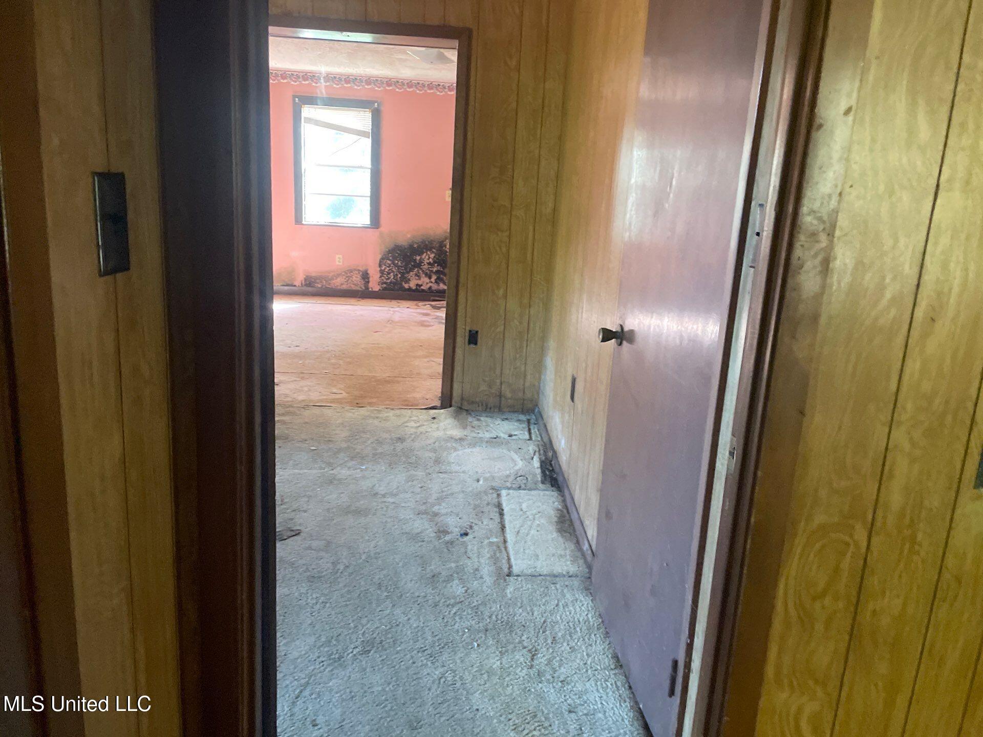 809 Cotton Boulevard Carthage, MS 39051 - Photo 19 of 38 356-Oct 15 2025 02_26pm-yeQk