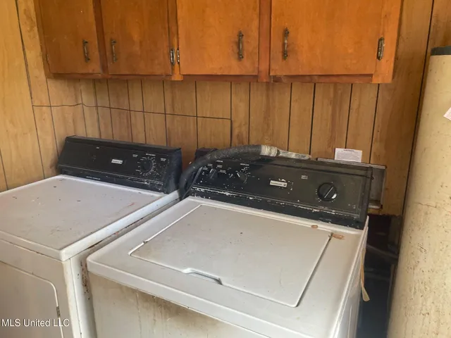 $27,500 | 809 Cotton Boulevard, Carthage, MS 39051