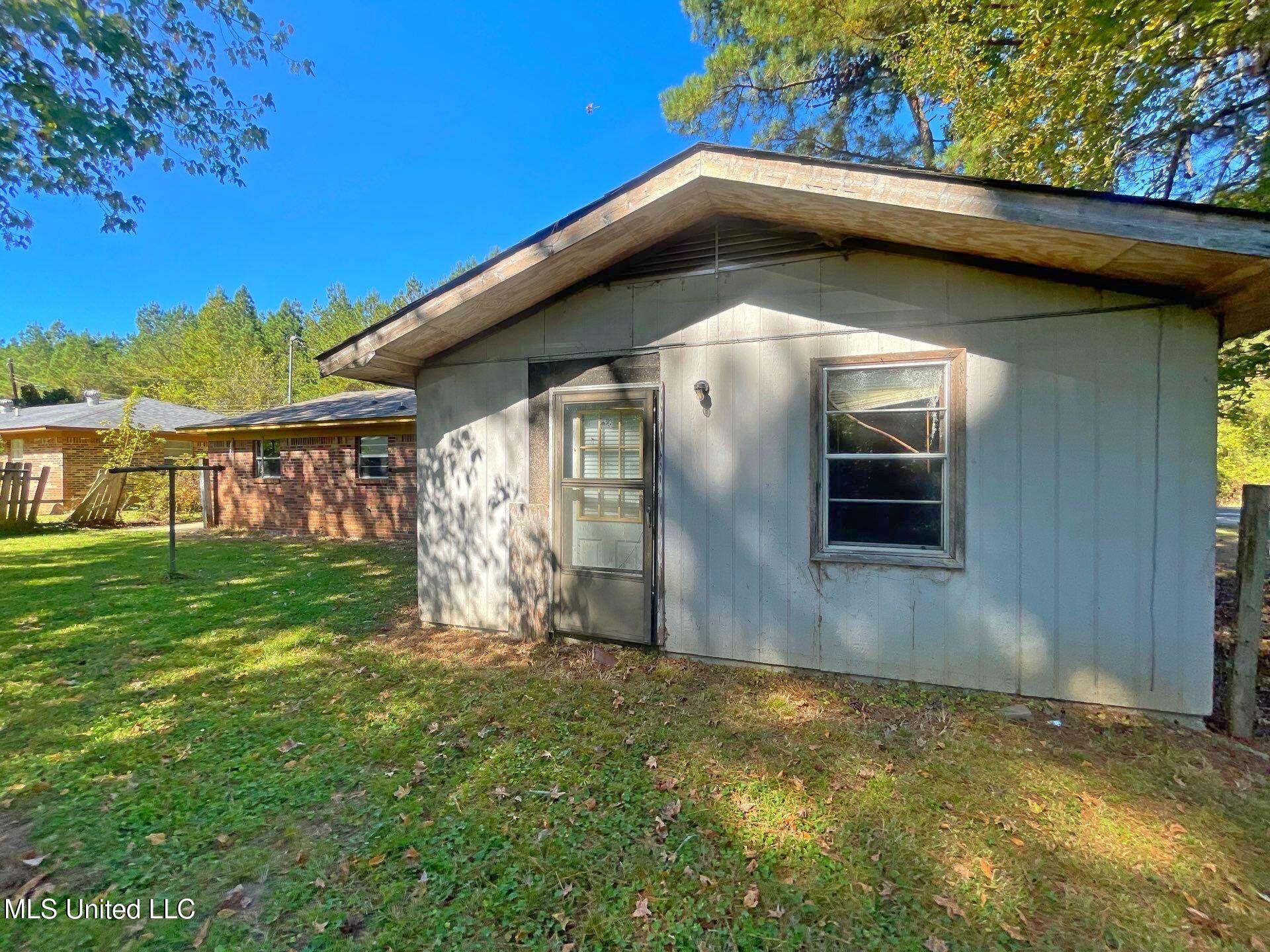 809 Cotton Boulevard Carthage, MS 39051 - Photo 38 of 38 44-Oct 15 2025 01_36pm-j6fr