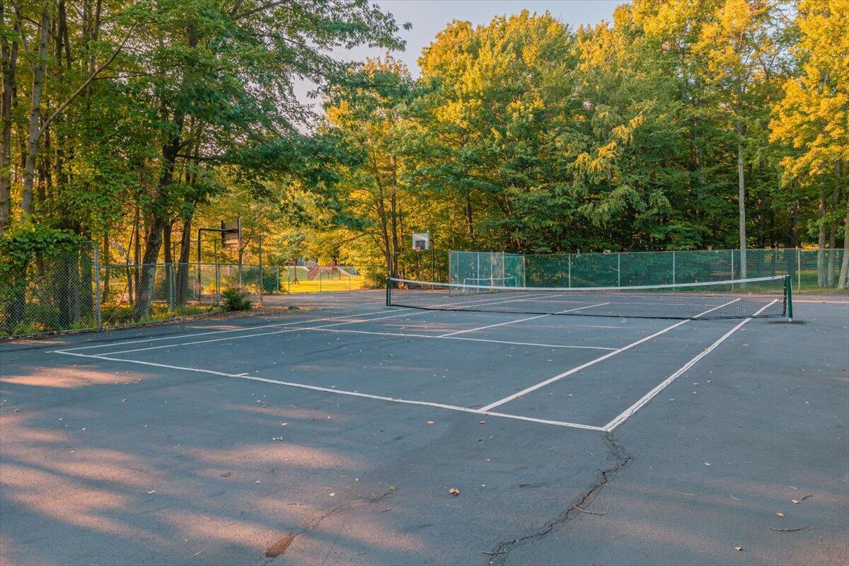 165 Lake In The Clouds Road Canadensis, PA 18325 - Photo 58 of 65 Tennis
