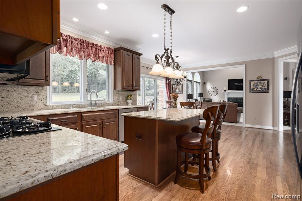 1619 Springview Court Rochester, MI 48307 - Photo 18 of 62