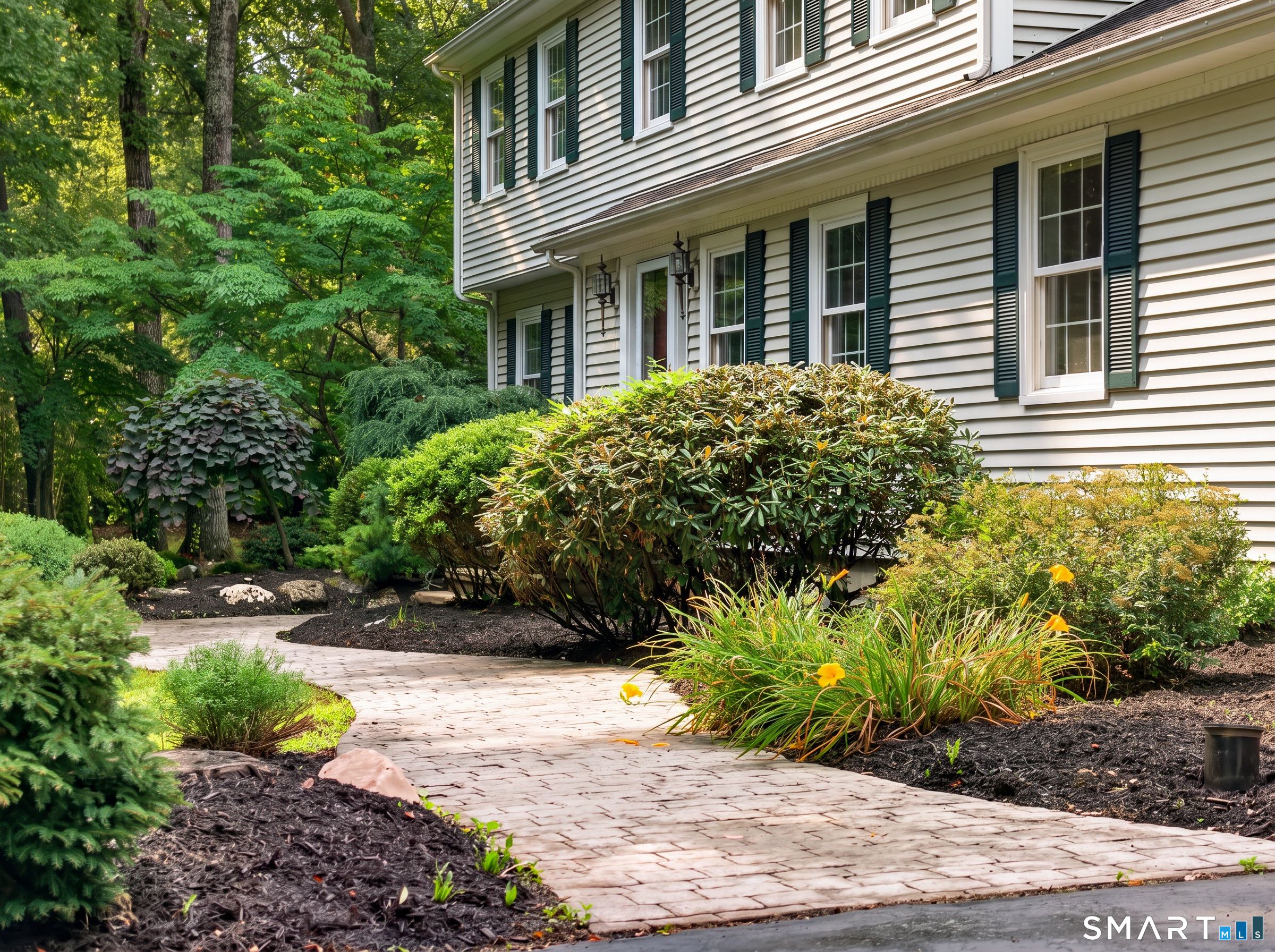 16 Cardinal Road East Lyme, CT 06333 - Photo 3 of 38