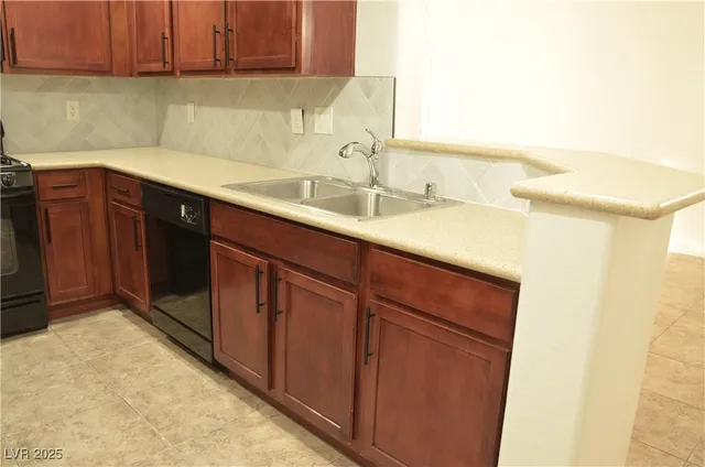 $286,990 | 6868 Sky Pointe Drive, Unit 1107, Las Vegas, NV 89131