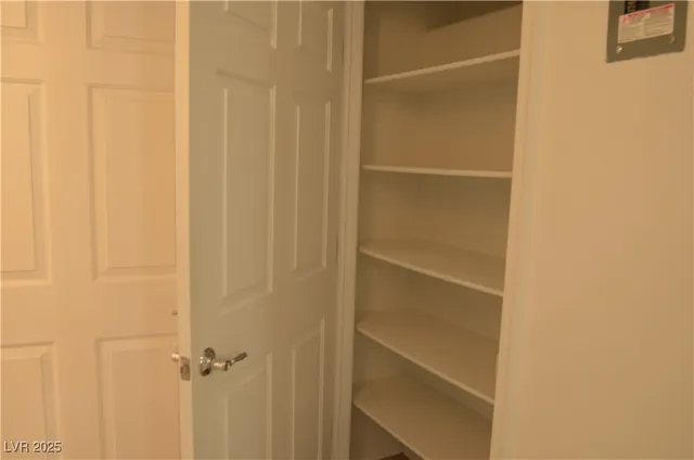 $286,990 | 6868 Sky Pointe Drive, Unit 1107, Las Vegas, NV 89131