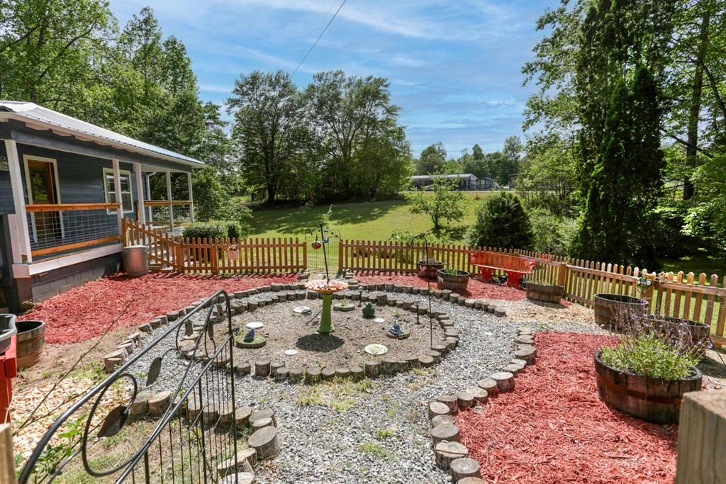 234 Cold Branch Road Hayesville, NC 28904 - Photo 25 of 46 Gallery Image 25
