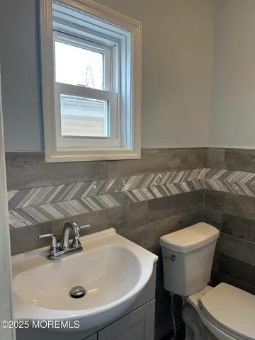 $2,250 | 340 Myrtle Avenue, Unit 1, Neptune Township, NJ 07753