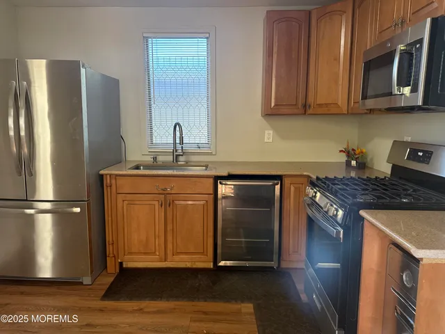 $2,250 | 340 Myrtle Avenue, Unit 1, Neptune Township, NJ 07753