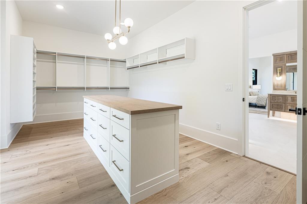 141 N Trace Alpharetta, GA 30009 - Photo 46 of 92