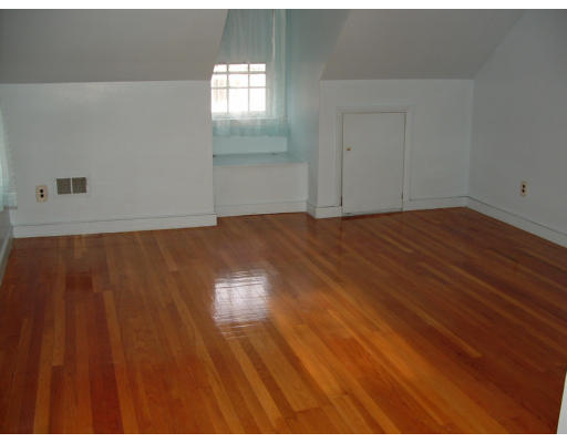 56 Windsor Road Norwood, MA 02062 - Photo 13 of 18 Gallery Image 13