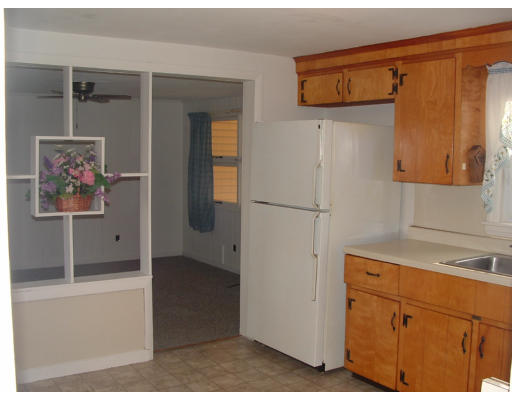 56 Windsor Road Norwood, MA 02062 - Photo 4 of 18 Gallery Image 4