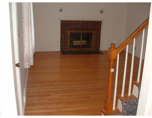 56 Windsor Road Norwood, MA 02062 - Photo 10 of 18 Gallery Image 10