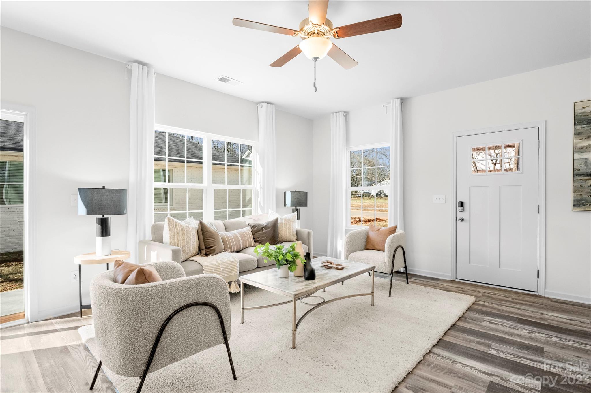 844 Matthews School Road Matthews, NC 28105 - Photo 2 of 26 Gallery Image 2