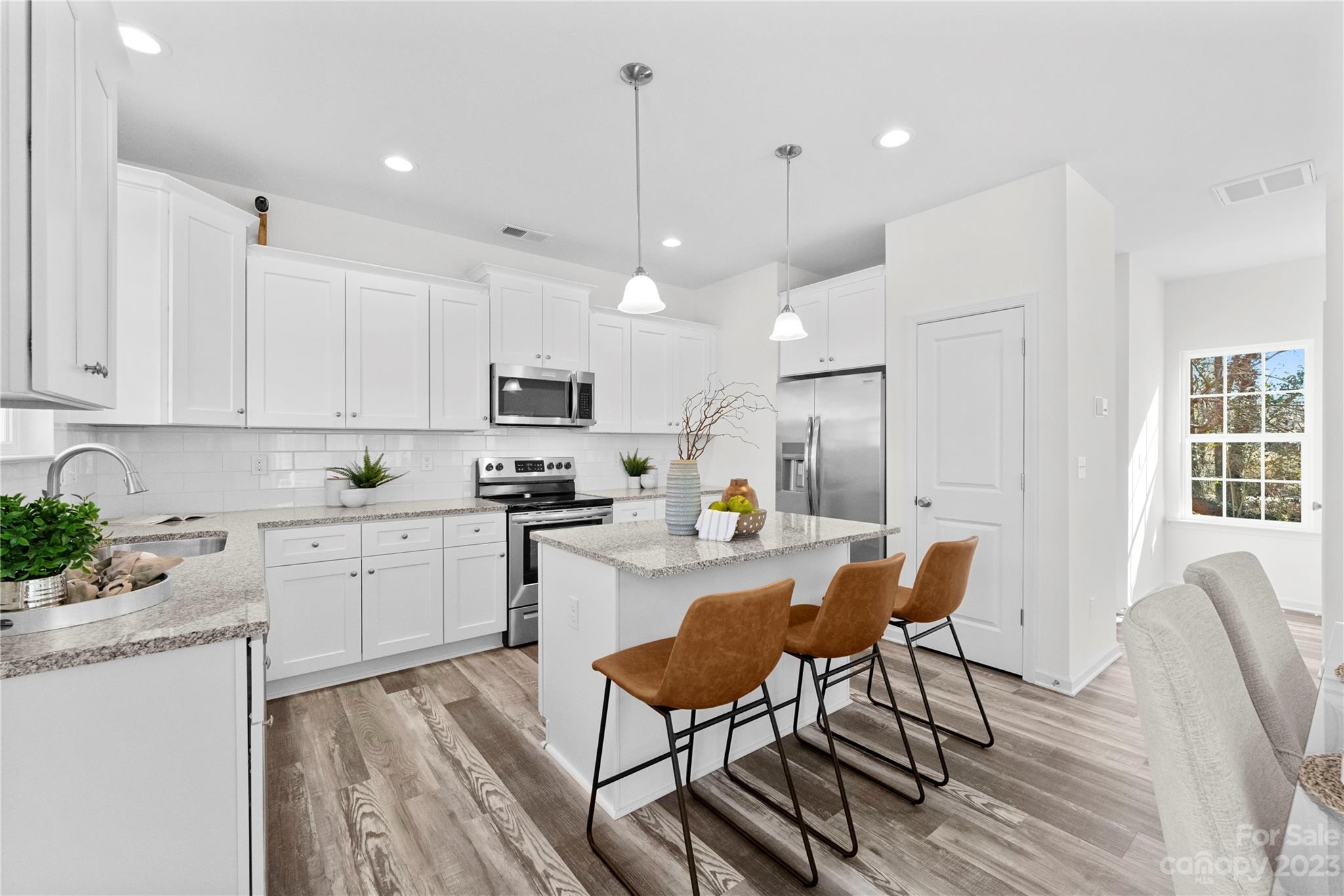 844 Matthews School Road Matthews, NC 28105 - Photo 7 of 26 Gallery Image 7