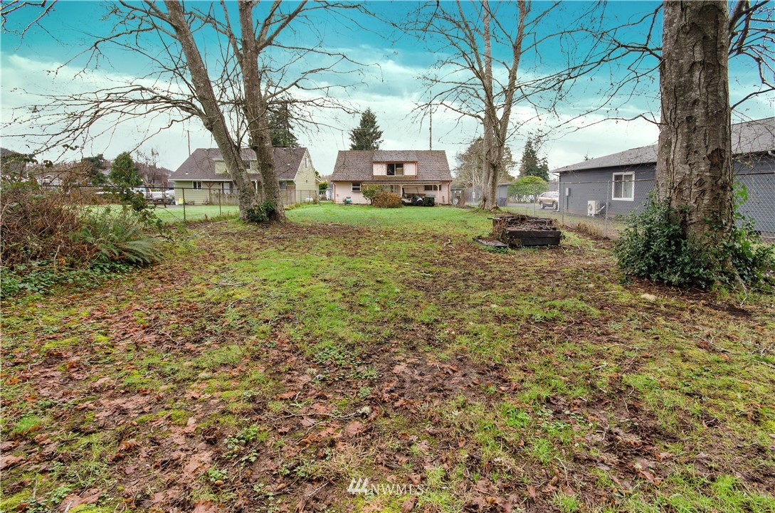 1822 Coolidge Road Aberdeen, WA 98520 - Photo 13 of 14 Gallery Image 13