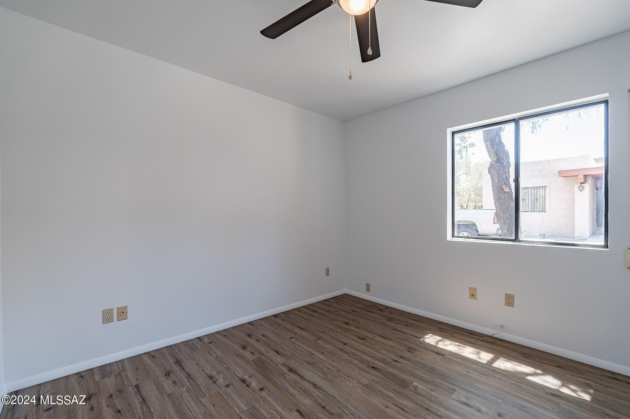 1949 North Swan Road, Unit 26 Tucson, AZ 85712 - Photo 31 of 38 Gallery Image 31