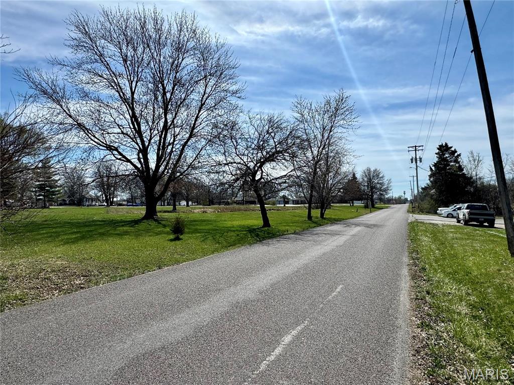 109 Mortimer Street New Florence, MO 63363 - Photo 2 of 7