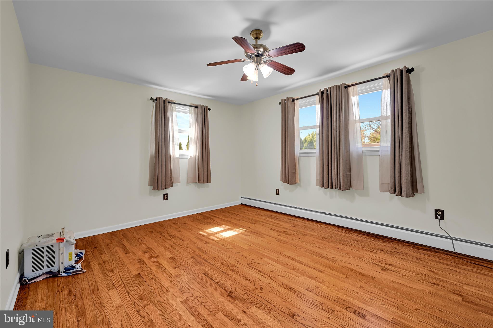 25 Frederick Avenue Denver, PA 17517 - Photo 17 of 36 Bedroom
