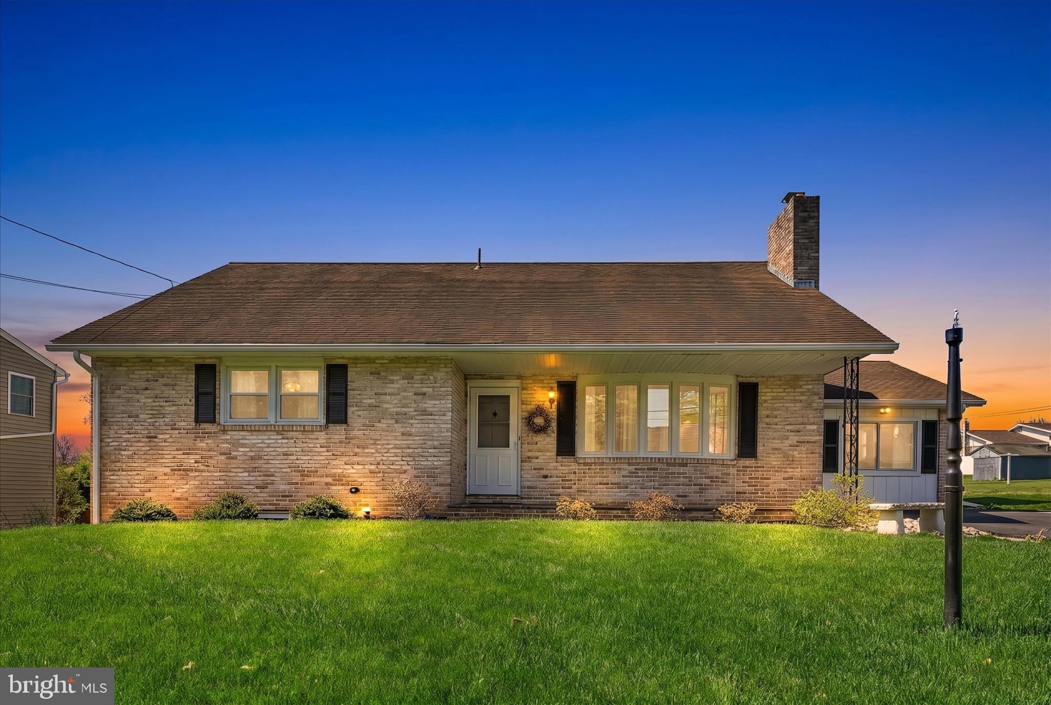 25 Frederick Avenue Denver, PA 17517 - Photo 2 of 36 Virtual Twilight