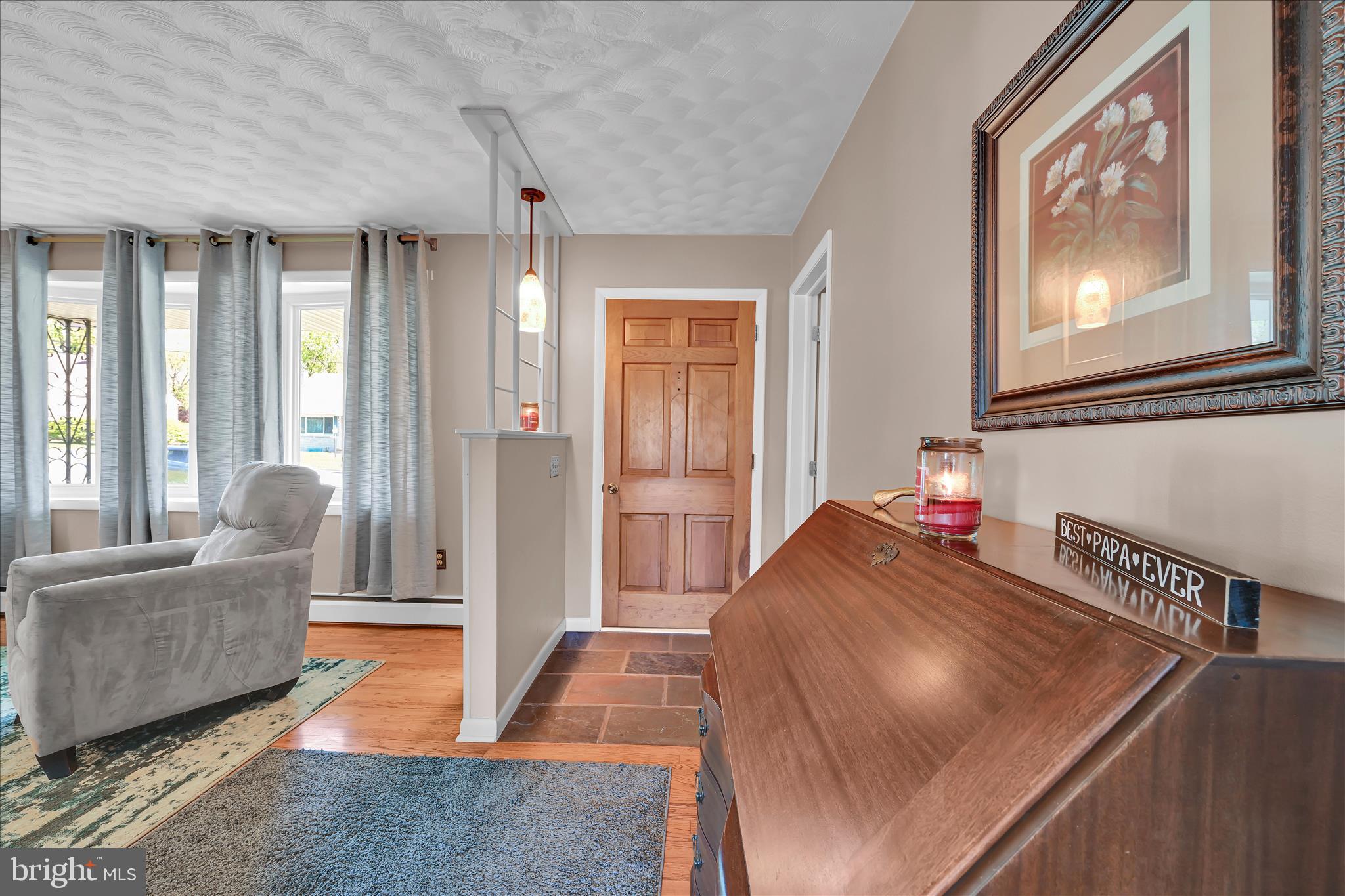 25 Frederick Avenue Denver, PA 17517 - Photo 6 of 36 Foyer