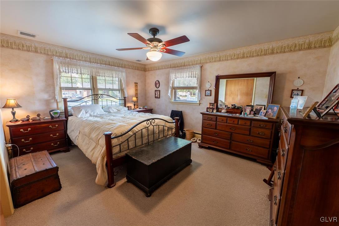 427 Barrett Road Emmaus, PA 18049 - Photo 11 of 21 Gallery Image 11