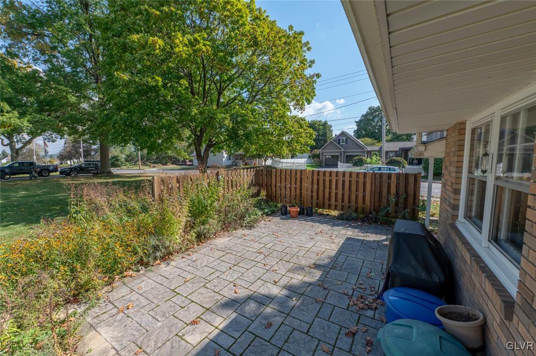 427 Barrett Road Emmaus, PA 18049 - Photo 19 of 21 Gallery Image 19