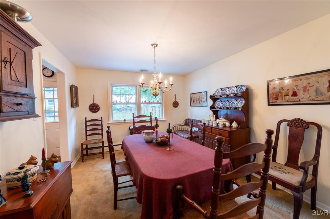 427 Barrett Road Emmaus, PA 18049 - Photo 8 of 21 Gallery Image 8