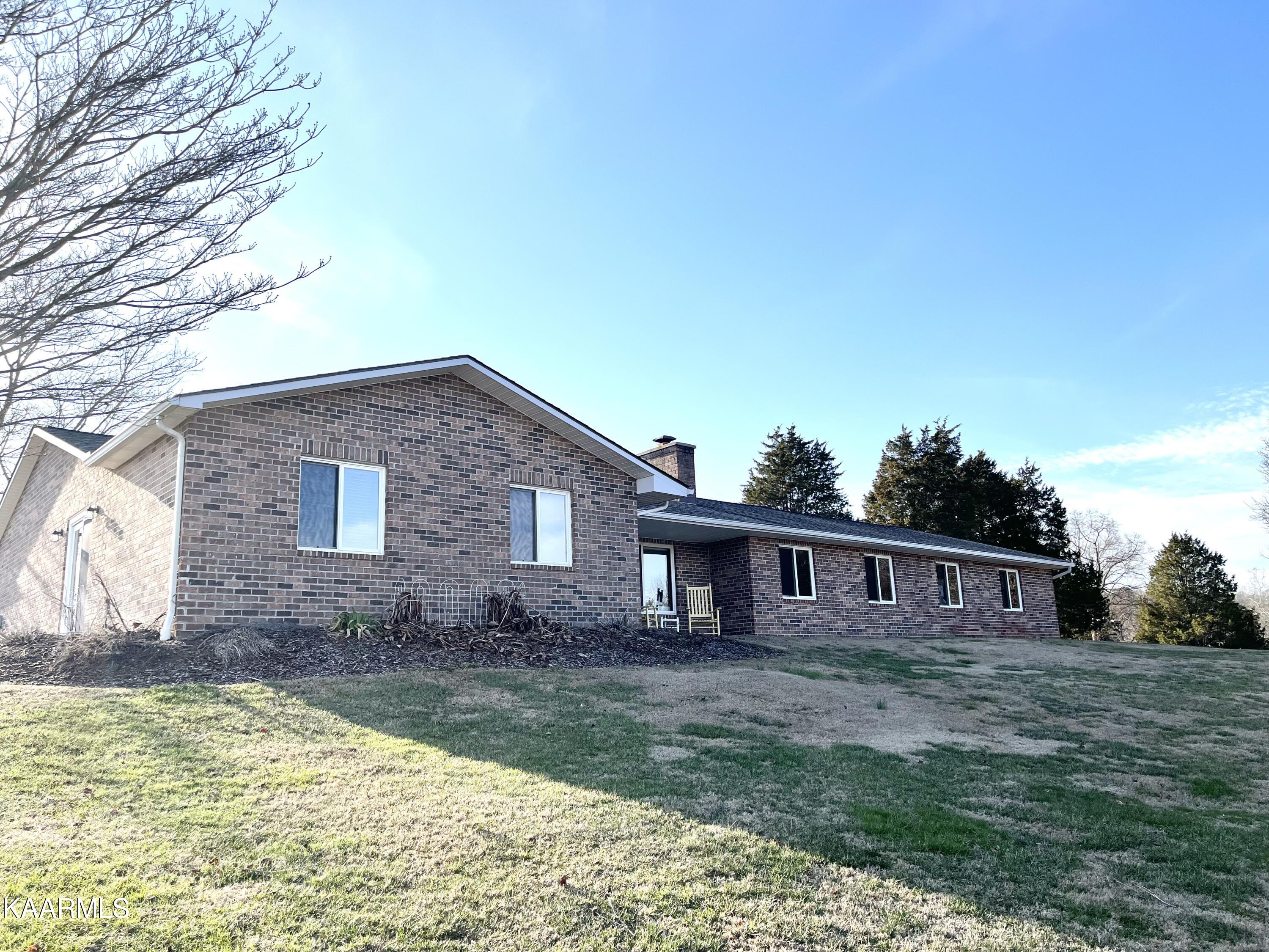 4615 McCloud Road Knoxville, TN 37938 - Photo 1 of 4 McCloud 4615 Front