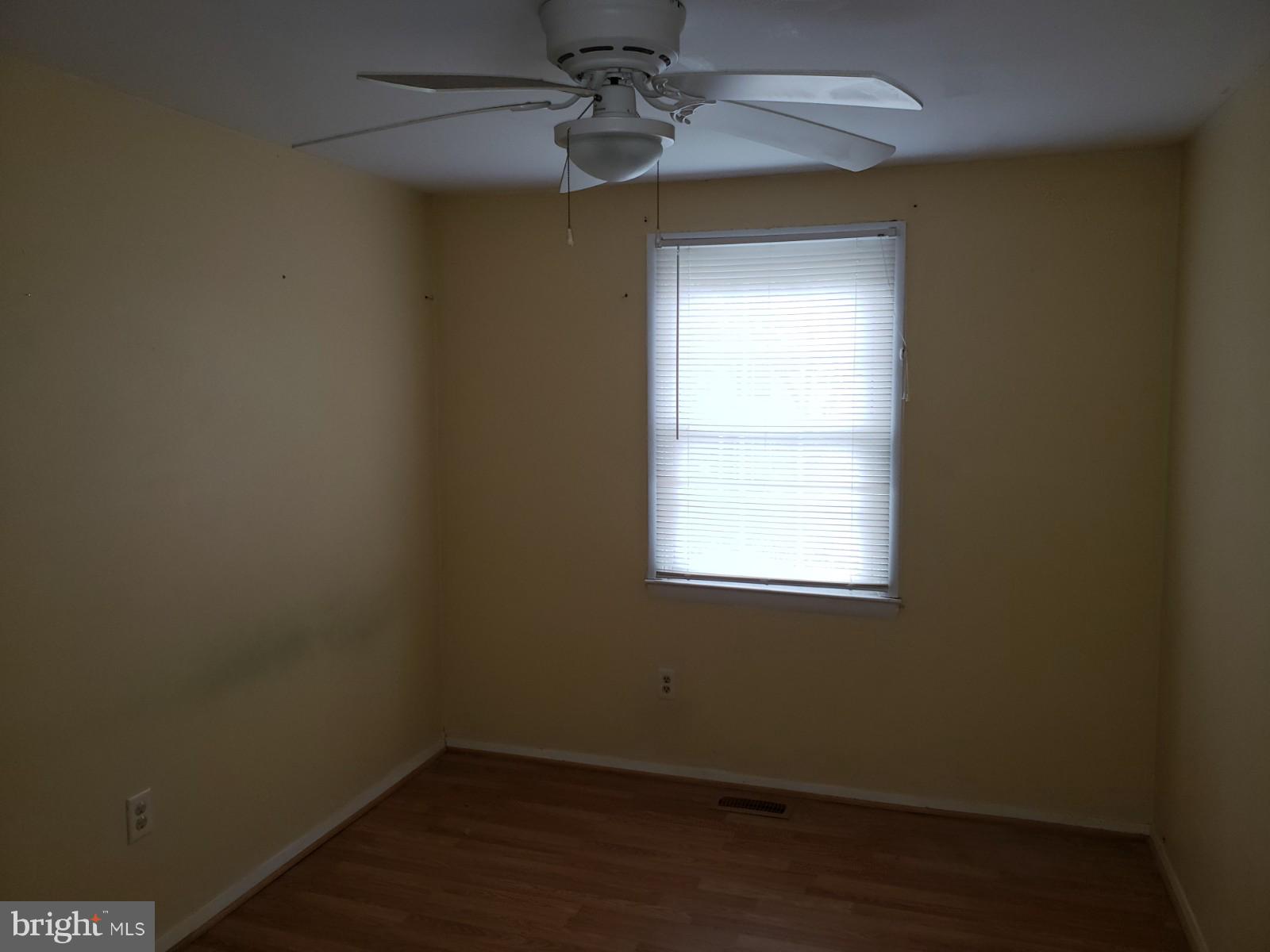 24 Colleton Court Baltimore, MD 21236 - Photo 11 of 12 Bedroom 2