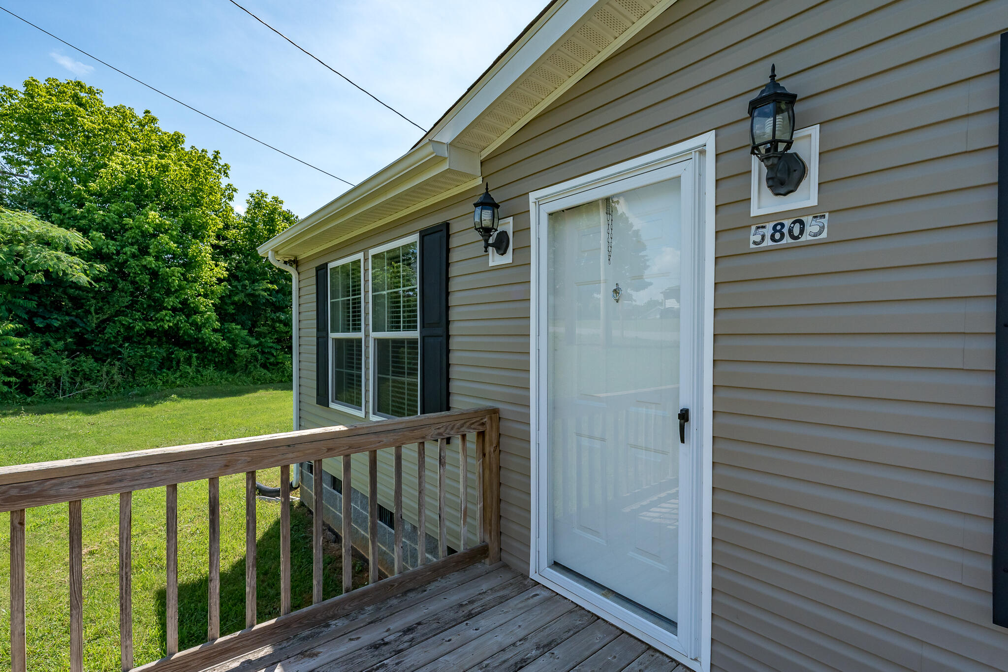 5805 Orebank Road Kingsport, TN 37664 - Photo 5 of 40 5805 Orebank Road (7 of 42)