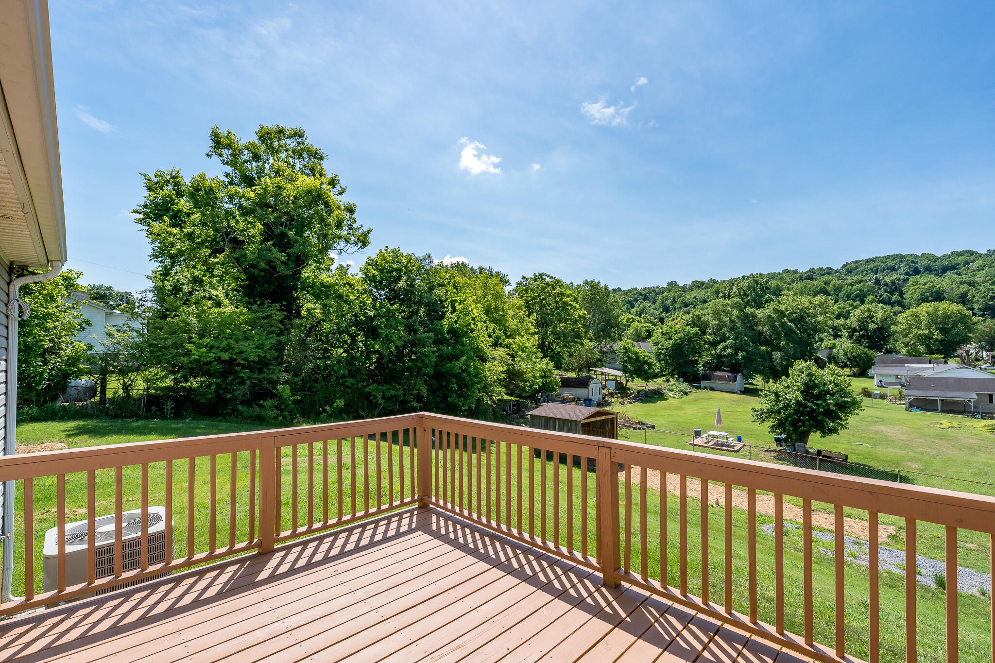 5805 Orebank Road Kingsport, TN 37664 - Photo 9 of 40 5805 Orebank Road (11 of 42)