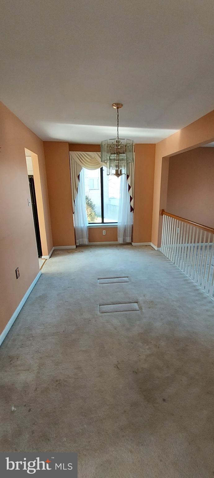 9051 Centerway Road Gaithersburg, MD 20879 - Photo 7 of 27 Dining area