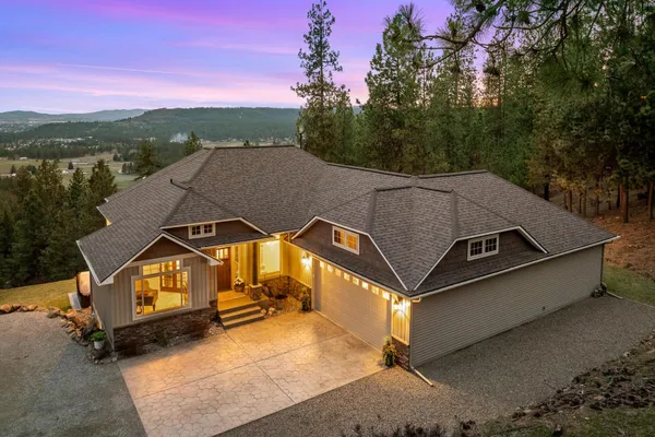 $1,420,000 | 10309 North Lookout View Lane, Newman Lake, WA 99025
