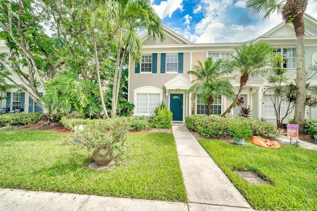 $355,000 | 8040 Sanibel Drive, Unit 8040, Tamarac, FL 33321