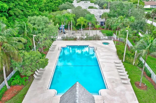 $355,000 | 8040 Sanibel Drive, Unit 8040, Tamarac, FL 33321