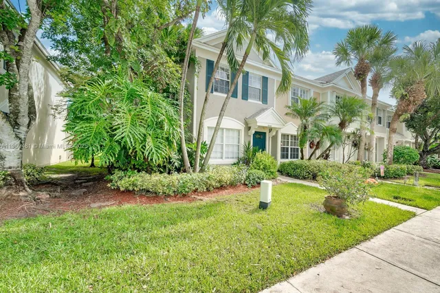 $355,000 | 8040 Sanibel Drive, Unit 8040, Tamarac, FL 33321