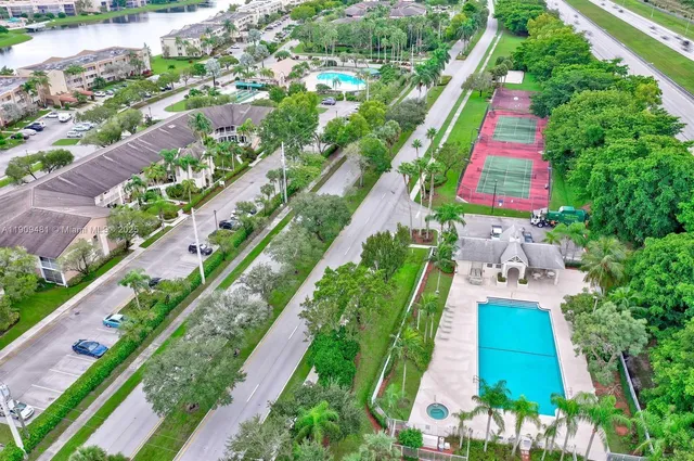 $355,000 | 8040 Sanibel Drive, Unit 8040, Tamarac, FL 33321