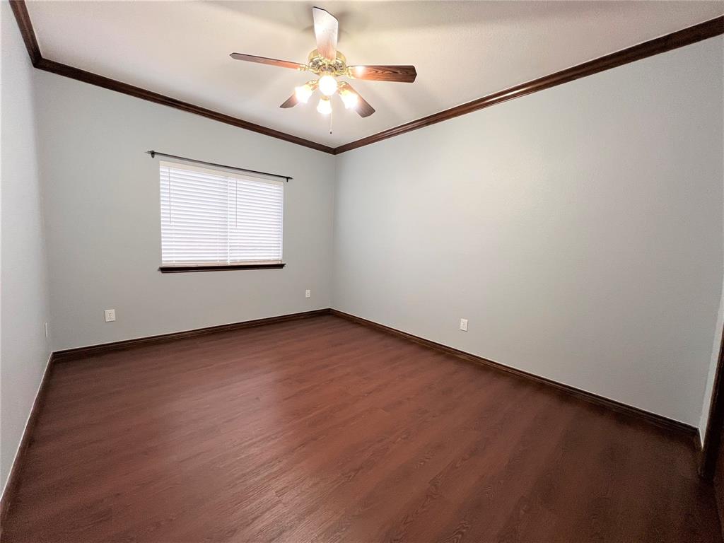 738 Ridgemont Drive Allen, TX 75002 - Photo 3 of 21 Empty room