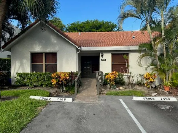 $2,700 | 7468 Champagne Place, Boca Raton, FL 33433