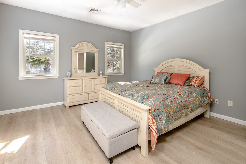 52 County Road, Unit 9 Mattapoisett, MA 02739 - Photo 13 of 23 Gallery Image 13