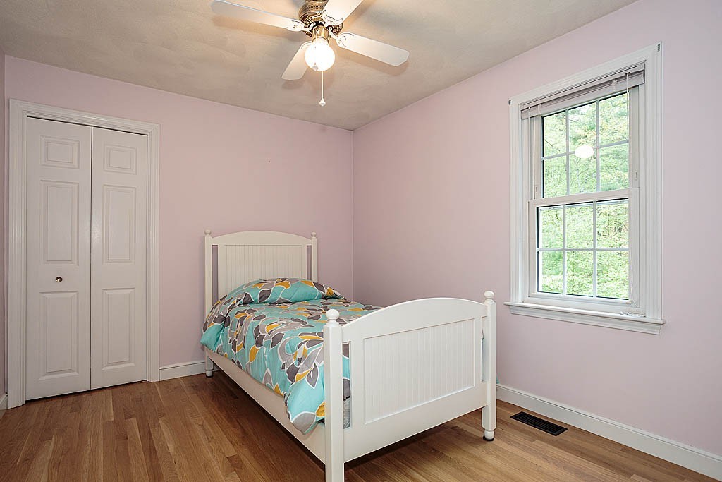 71 Tenney Road Westford, MA 01886 - Photo 20 of 30