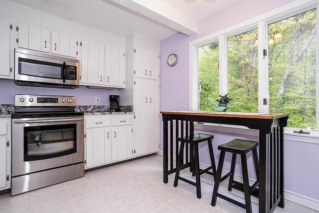 71 Tenney Road Westford, MA 01886 - Photo 2 of 30