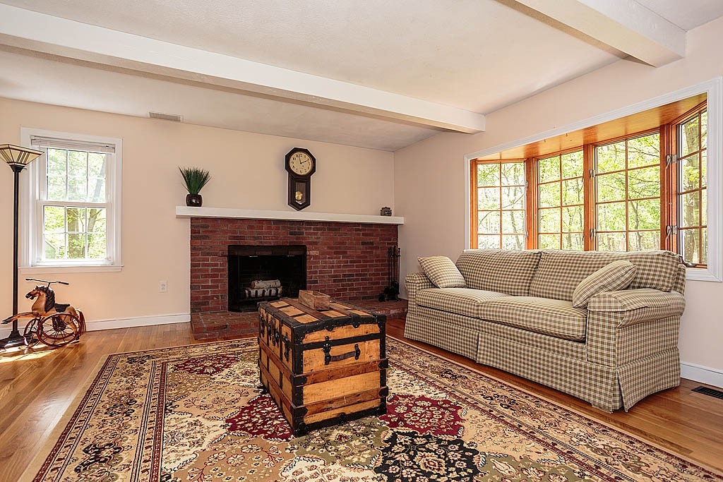 71 Tenney Road Westford, MA 01886 - Photo 4 of 30