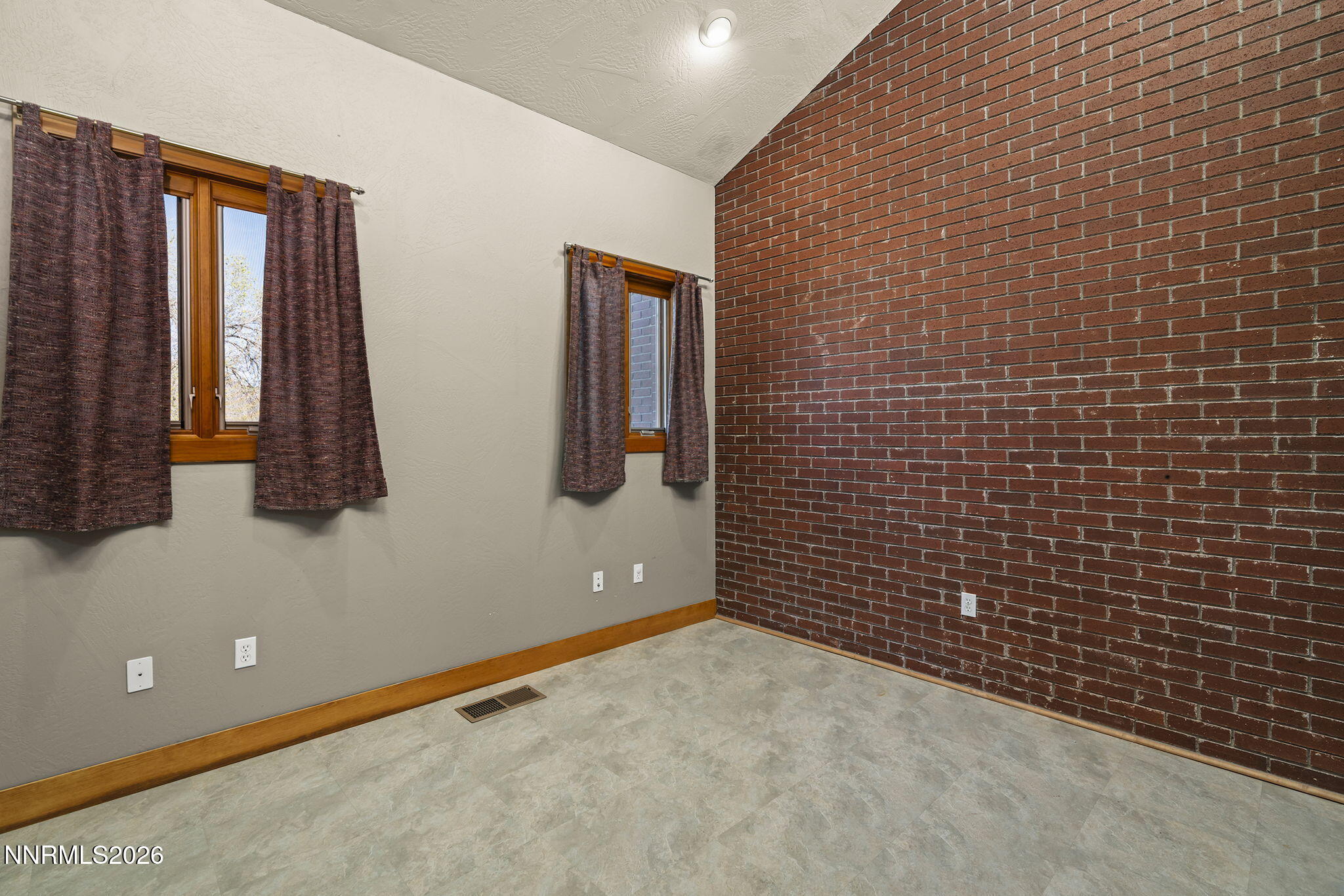 2425 Foley Way Reno, NV 89509 - Photo 40 of 73 33-web-or-mls-_DSC5416