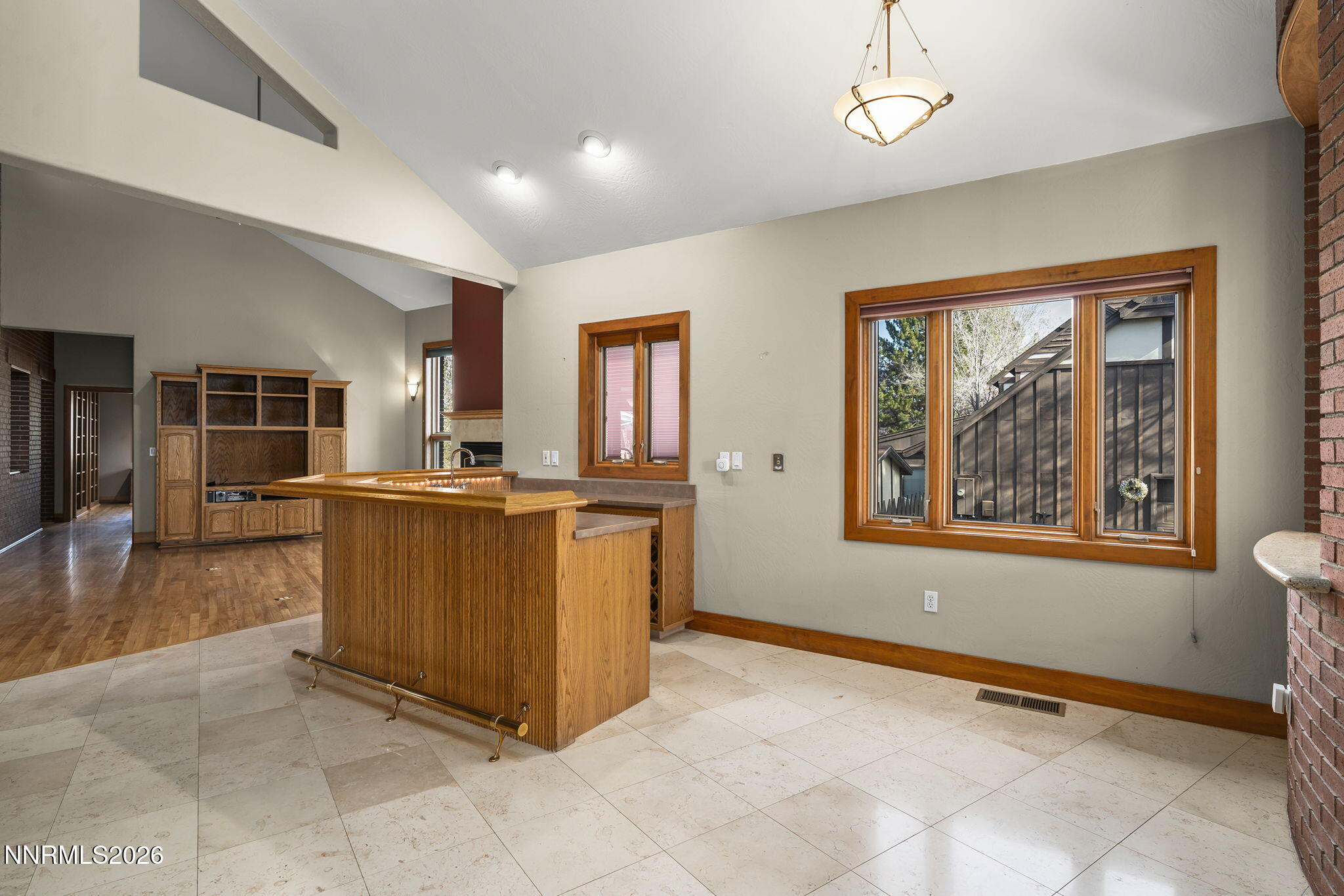 2425 Foley Way Reno, NV 89509 - Photo 9 of 73 11-web-or-mls-_DSC5338